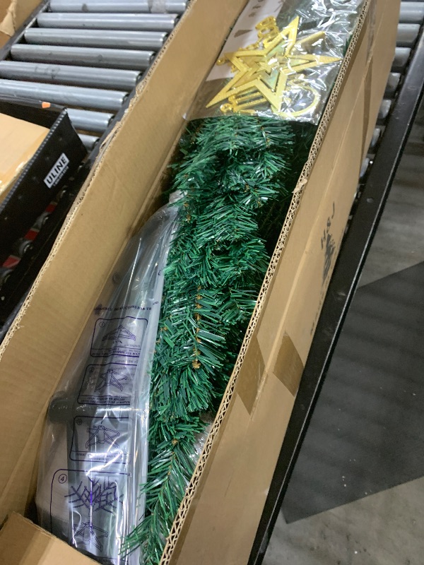 Photo 1 of BESTHLS 8FT Christmas Tree Artificial Christmas Tree for Indoor Decoration with 1500 Branch Tips Solid Metal Stand