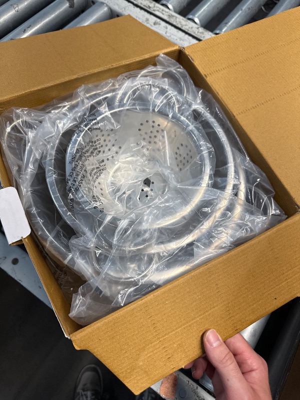 Photo 1 of (USED/FAIR) ExcelSteel Colander Set Stainless Steel | Nesting Design | Mirror Polished | Oversized Handles | 1-4 Quart, Set of 3