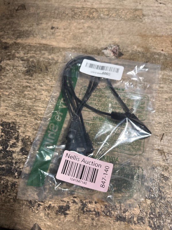 Photo 1 of 1 to 2 Way Daisy Chain Guitar Effect Pedal Power Supply Splitter Adapter Cable - Black (2PCS)