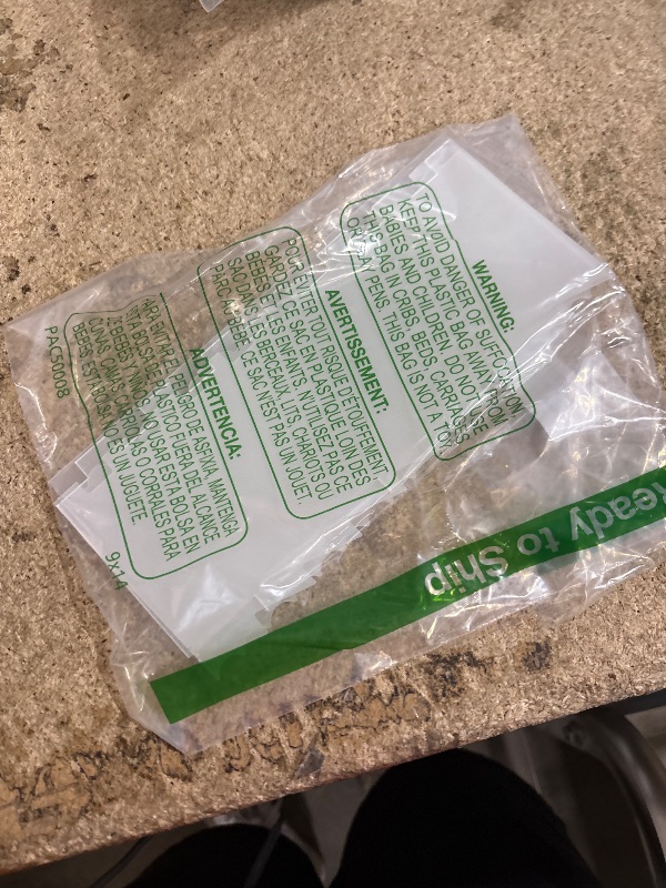 Photo 1 of 4 Pieces Large Clear Acrylic Cake Scraper Set Cakes Smoother Scraper Cake Stripes Edge Contour Comb for DIY Icing Frosting Buttercream Cream Decorating Kitchen Baking Tool Mousse Pastry Cutter