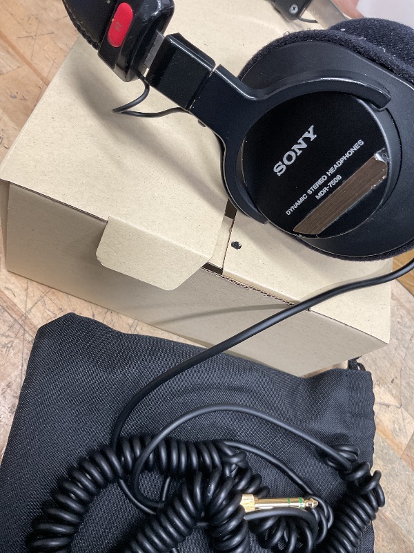 View 4 of Sony MDR7506 Professional Large Diaphragm Headphone