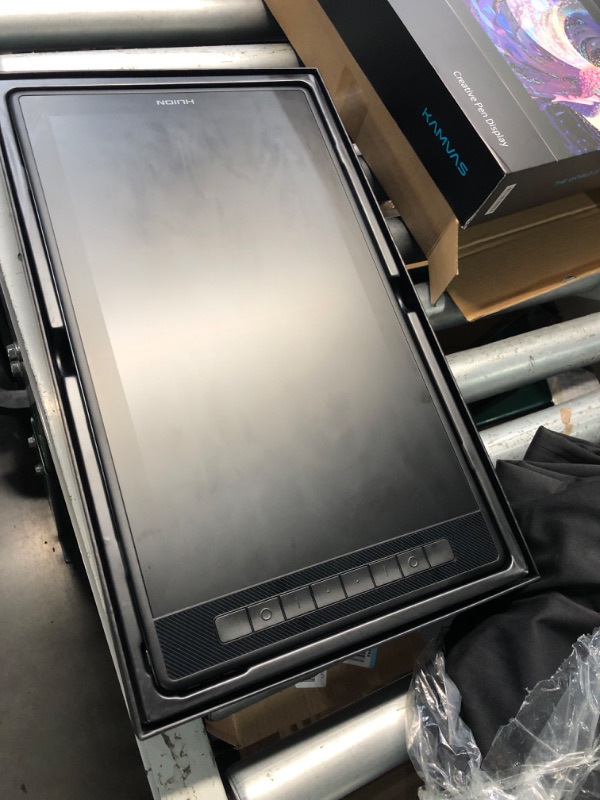 Photo 1 of * APPEARS NEW-OPENED TO INSPECT* HUION KAMVAS Pro 16 2.5K QHD Drawing Tablet with Screen QLED Full-Laminated Graphics Tablet with Battery-Free Pen, 15.8-inch Digital Art Tablet Compatible with Mac, PC, Android & Linux