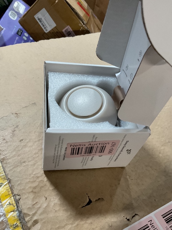 Photo 1 of ***(PARTS ONLY/ / NON FUNCTIONAL)***CHICWAY 2025 Mom's Choice Awards, Portable Sound Machine for Baby Adult, Smart Cry Detection, 18 Soothing Sound, Bluetooth Rechargeable White Noise Machine for Home Office Travel, Nursery Light, Gray