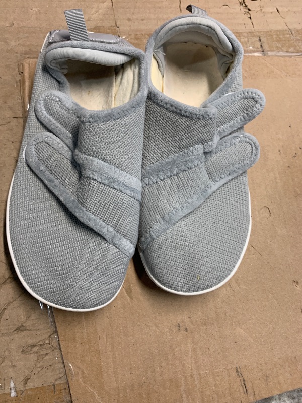 Photo 1 of ***(HEAVILY USED/MINOR DAMAGE)***
 XIHALOOK Women's Wide Diabetic Slippers - Adjustable Walking & House Shoes for Indoor/Outdoor, Light Grey, 8 Wide