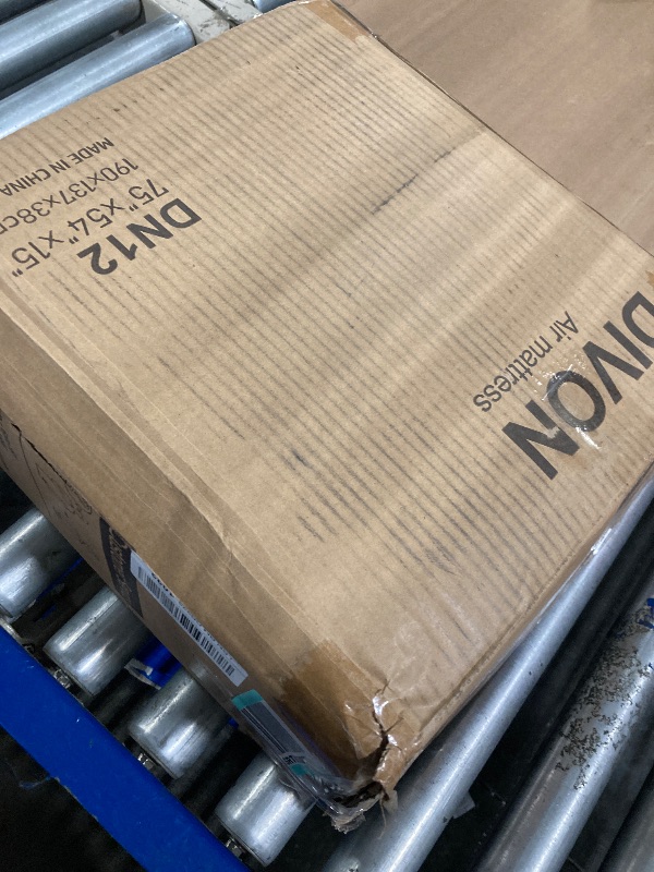 Photo 1 of Air Mattress Full With Built In Pump,Blow Up Mattress 2 Mins Self-Inflation/Deflation,Upgraded Thicker Inflatable Mattress?Flocked Top Air Bed with Storage Bag for Guests,Home?Camping?660 lbs Max