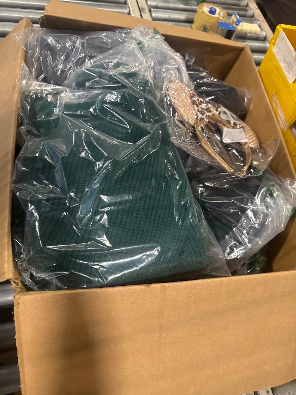 Photo 1 of ***AS IS / NO RETURNS -  FINAL SALE***
***BUNDLED BAG OF  ***
