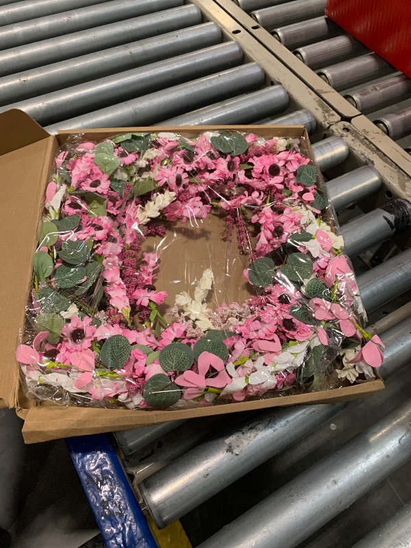 Photo 1 of 
Idyllic 18 Inch Pink Daisy Wildflowers Spring Summer Wreath for Front Door, Pink Lavender Eucalyptus Leaves for Valentine Wedding