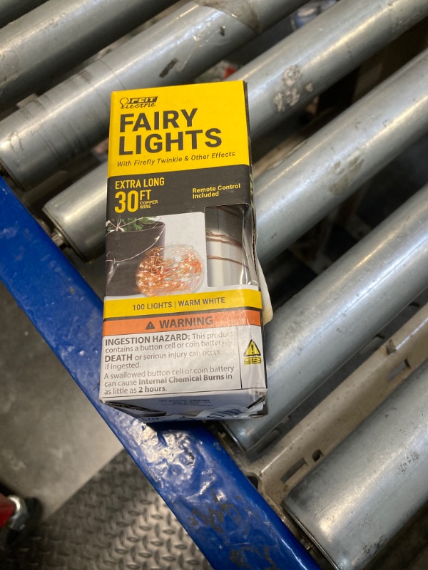 Photo 1 of Feit Electric Bppl27f/65 27 Watt Daylight 4 Pin Compact Fluorescent Light Bulb