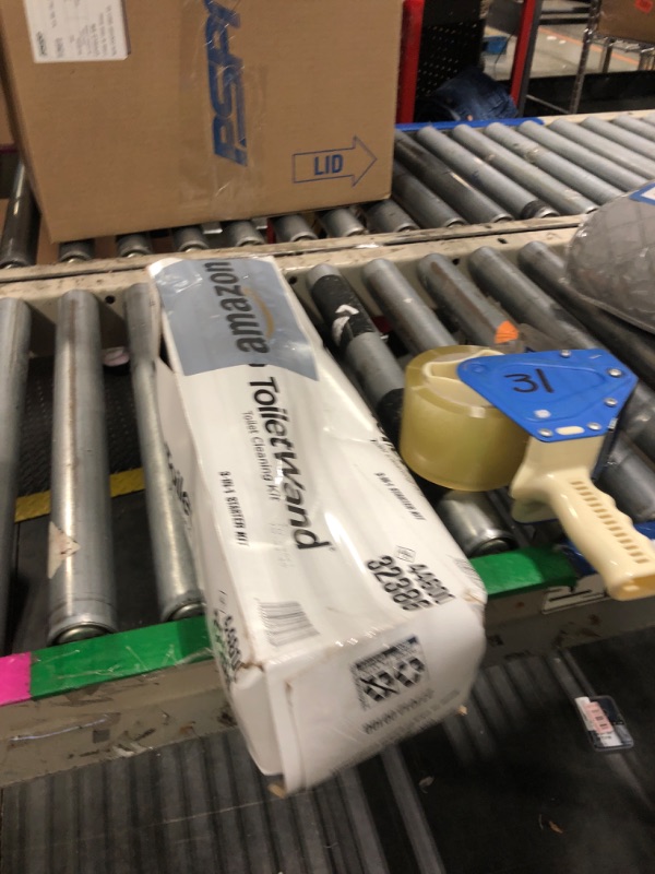 Photo 1 of Clorox ToiletWand Disposable Toilet Cleaning System - ToiletWand, Storage Caddy and 16 Disinfecting Refill Heads. 