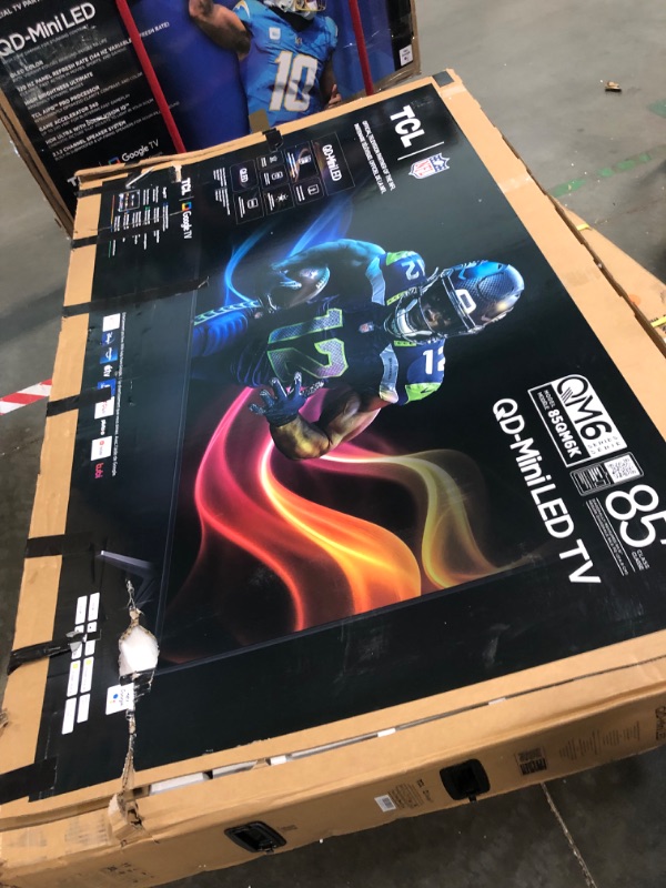 Photo 1 of ****Screen is damaged********85" QM6K Series 4K UHD HDR QD Mini LED Smart TV with Google TV (2025)