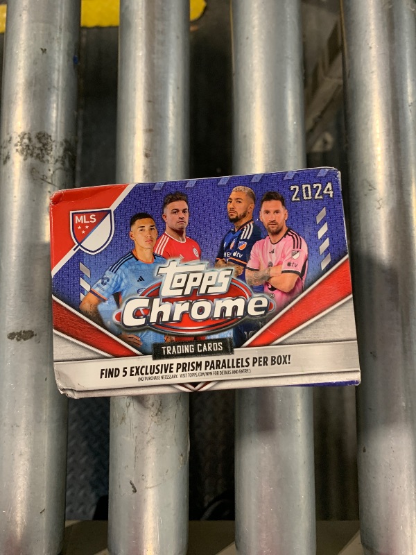 Photo 1 of 2024 Topps MLS Major League Soccer Chrome 7-Pack Blaster Box