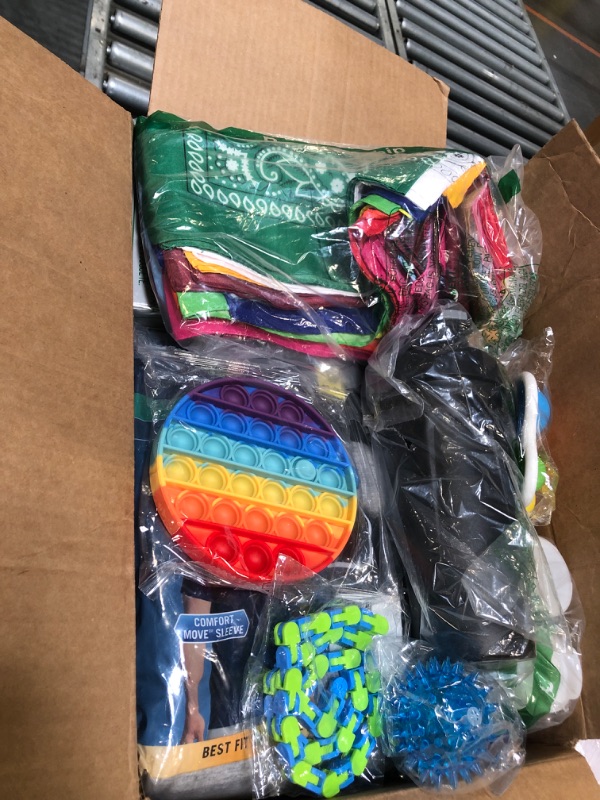 Photo 1 of *SMALL ITEMS MIXED** NO RETURNS** 