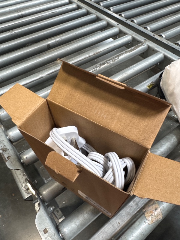 Photo 1 of One Beat 10Ft Extension Cord with Multiple Outlets,Flat Plug Power Strip Surge Protector with 10 Ft Long Cord,6 Outlet 3 USB Ports (1USB C),Multi Outlet Wall Plug for Travel,College,Dorm Essentials