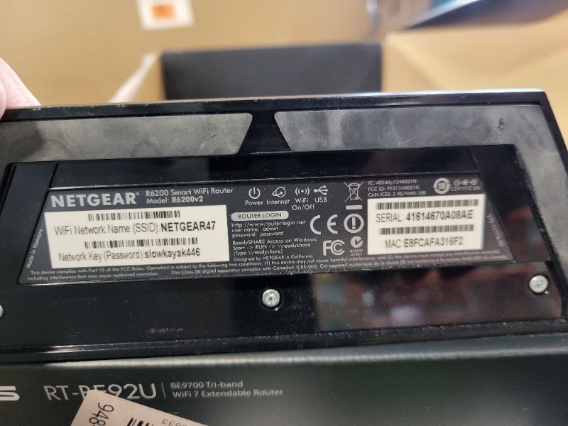 Photo 1 of ASUS RT-BE92U BE9700 Tri-Band WiFi 7 Router, Supports New 320MHz Bandwidth & 4096-QAM, MLO, AI WAN Detection, AiMesh Support, Subscription-Free Network Security & Comprehensive VPN Features. 