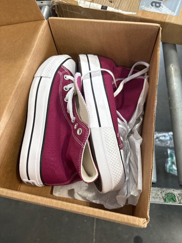 Photo 1 of   Converse Women's Chuck Taylor All Star Lift Sneakers, Legendberry/White/Black, SIZE 10 WOMENS Medium US                 