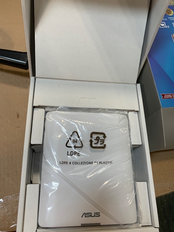 Photo 1 of ASUS ZenWiFi BT6 Tri-Band WiFi 7 Mesh, 9.4 Gbps, 3000 sq.ft. (1pk), 2.5G WAN Port, Security and Parental Controls Included, Smart Home Master SSIDs, 4G & 5G Mobile Tethering