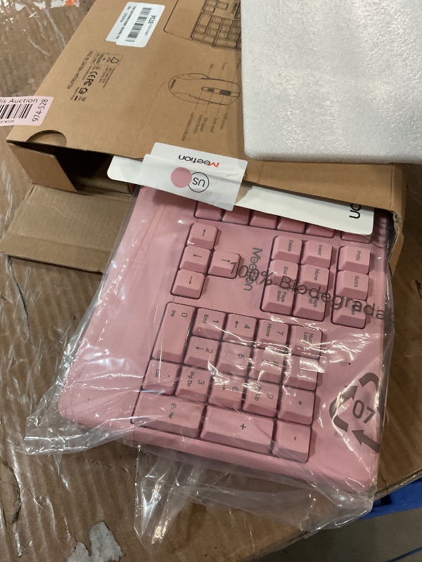 Photo 1 of (Used)(minir damage) MEETION Wireless Keyboard and Mouse, Full-Sized Cordless Keyboard with Wrist Rest and 3 DPI Adjustable Mouse, 2.4G Wireless