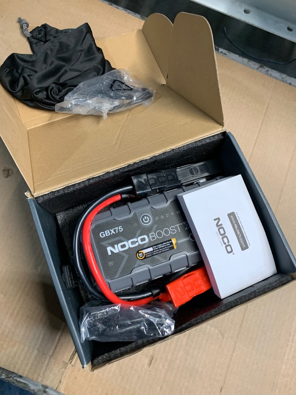 Photo 1 of (Item doesn't charge. Doesn’t work) NOCO Boost X GBX75 2500A 12V UltraSafe Portable Lithium Jump Starter, Car Battery Booster Pack, USB-C Powerbank Charger, and Jumper Cables for up to 8.5-Liter Gas and 6.5-Liter Diesel Engines