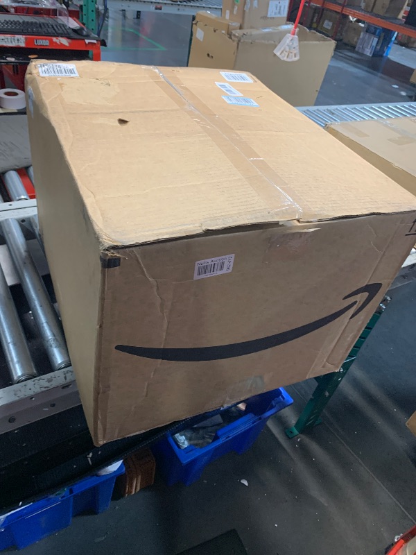 Photo 1 of Outpain 12 Pack Spandex Black Round Tablecloths for 60 Inch/5FT Tables - Stretchy Table Cloth with Skirt, Wrinkle-Free Fitted Cloth for Wedding Vendor, Banquet & Graduation Decor (120" Round)