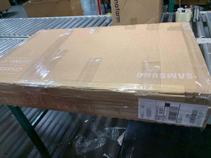 Photo 1 of ***CHECK CLERK COMMENTS*** SAMSUNG 43-Inch Class Crystal UHD 4K DU7200 Series HDR Smart TV w/Object Tracking Sound Lite, PurColor, Motion Xcelerator, Mega Contrast, Q-Symphony (UN43DU7200, 2024 Model)