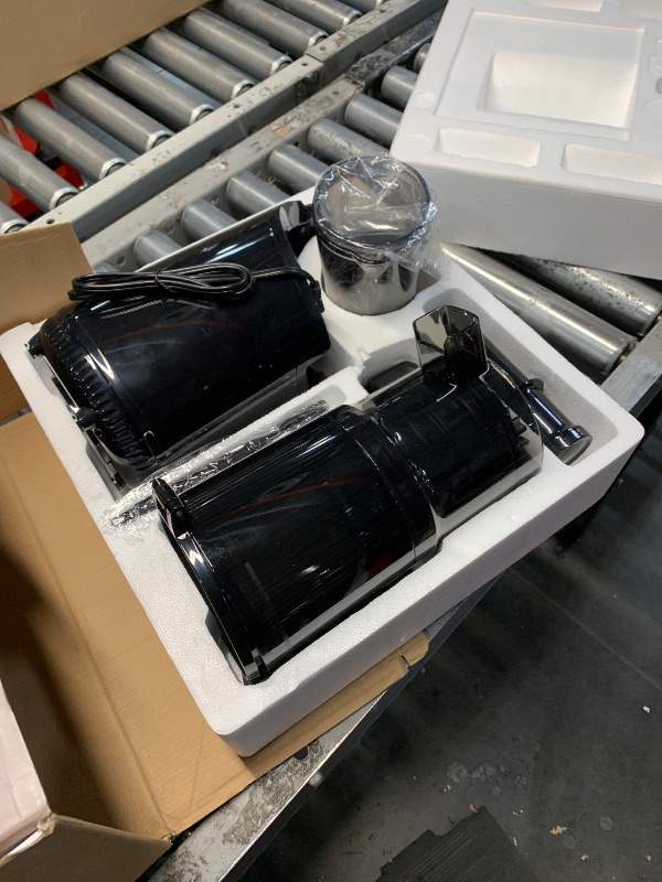 Photo 1 of ***(NO RETURNS OR REFUNDS/ FOR PARTS ONLY/ NON FUNCTIONAL)***
Cold Press Juicer, Amumu Slow Masticating Machines with 5.4" Extra Large Feed Chute Fit Whole Fruits & Vegetables Easy Clean Self Feeding Effortless for Batch Juicing, High Juice Yield, BPA Fre
