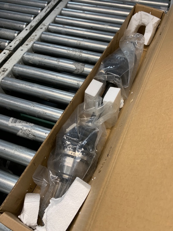 Photo 1 of ***SEE NOTES*** 
PAROD 662143 CV Axle Assembly Fit for 2000-2011 Ford - Front Left Driver Side