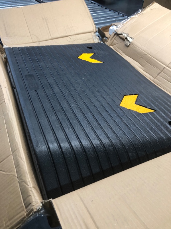 Photo 1 of  VEVOR Rubber Threshold Ramp for Doorway