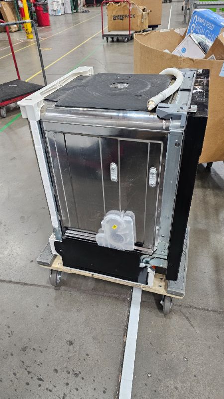 Photo 1 of ***PARTS ONLY***GE APPLIANCES GDT670SGVBB BUILT IN DISHWASHER