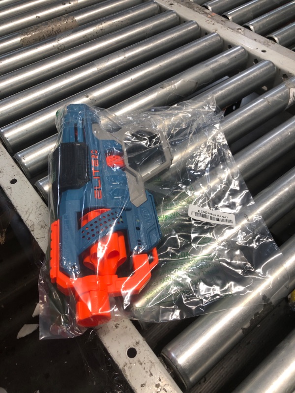 Photo 1 of (no darts) NERF Elite 2.0 Commander RD-6 Dart Blaster, 12 Darts, 6-Dart Rotating Drum, Outdoor Toys, Ages 8 and Up