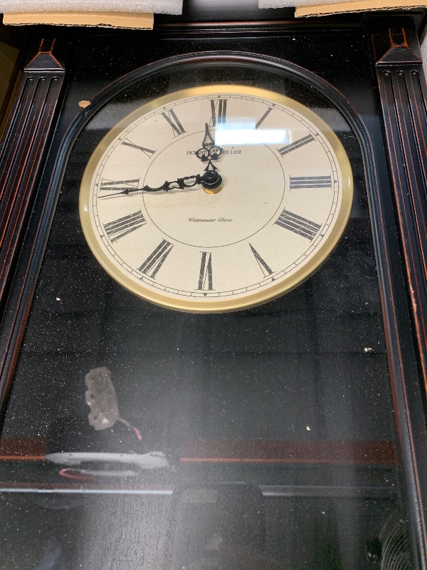 Photo 1 of (missing pieces) Howard Miller Gobles Wall Clock, Analog Display Brown Unique Style Swinging Pendulum Clocks with Black Finished | White Dial Quartz