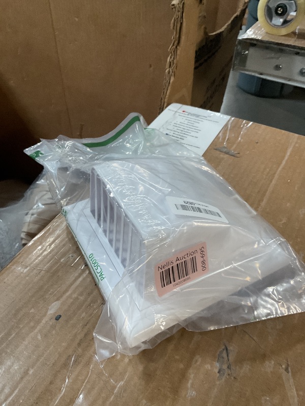 Photo 1 of (BAGGED) (USED/FAIR) Awenta 4'' Inch Exhaust Hood Vent with Rain Cover, Wall Vent Cover, Vent Cowl, White, Outdoor Air Vent Cover, HVAC Clothes Dryer Vent Duct Cover, 7-1/2'' x 7-1/2'' Inch Exhaust Cap - 100MM (190X190MM)