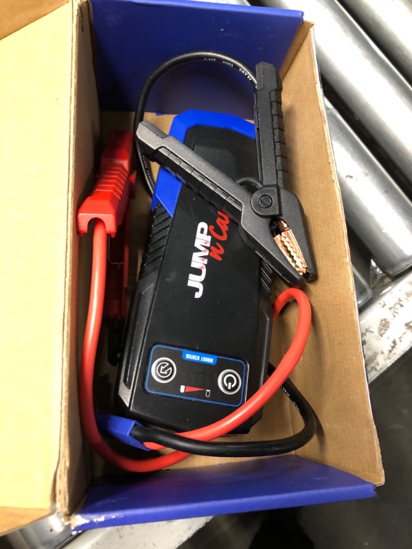 Photo 1 of (MISSING wall charger or usb cable) (PARTS) Clore Automotive JNC305 Jump-N-Carry 1000A 12 Volt Jump Starter for up to 6.0L Gasoline and 3.0L Diesel Engines