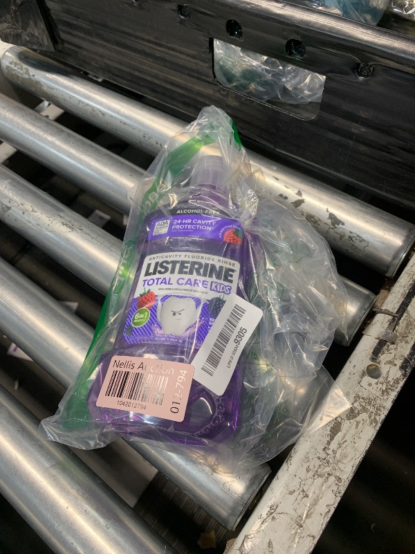 Photo 1 of ** nonrefundable ***Listerine Smart Rinse Kids Alcohol-Free Anticavity Fluoride Mouthwash for Cavity Protection, Berry Splash Flavor, 500 mL