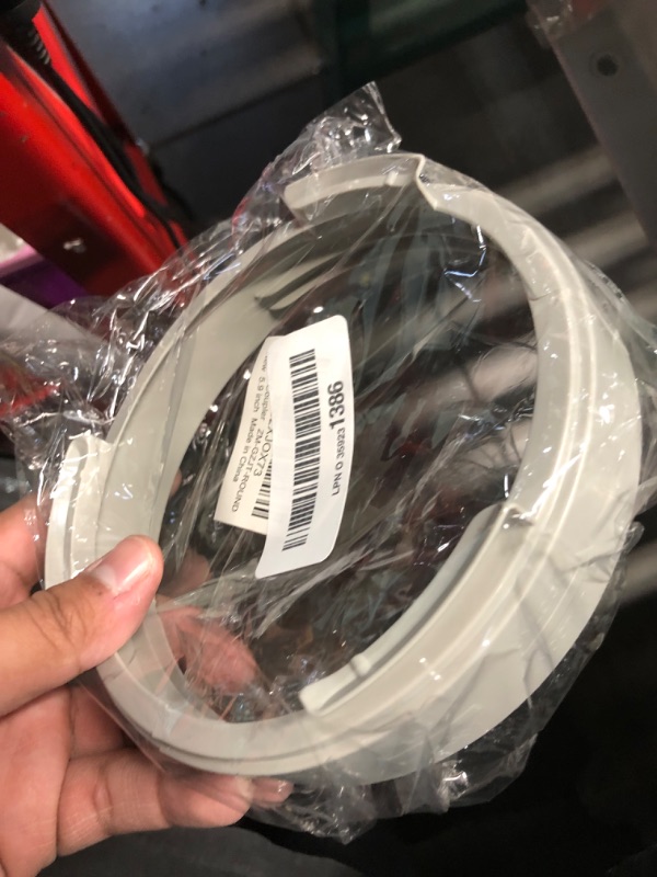 Photo 1 of (USED/FAIR) Zomia Portable Air Conditioner Exhaust Hose Round Coupler 5.9 inch, AC Exhaust Hose Connector Accessories Compatible with LG Toshiba and More