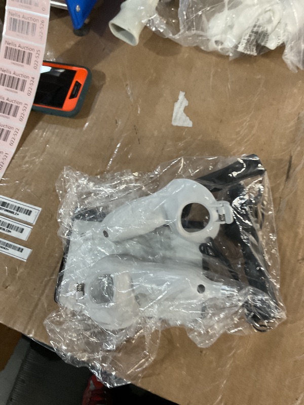 View 2 of Extensible Long Arms for Gorilla Tag Quest 2 VR Accessories Long Sticks for Oculus Quest 2 Controllers Handle Attachments