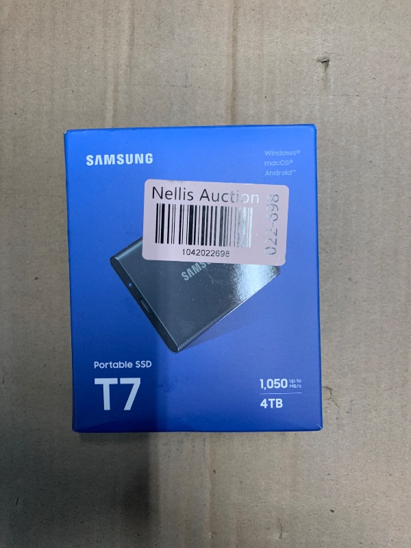 Photo 1 of **FOR PARTS ONLY**2 Ttsb***
SAMSUNG T7 Portable SSD, 2tb External Solid State Drive, Speeds Up to 1,050MB/s, USB 3.2 Gen 2, Reliable Storage for Gaming