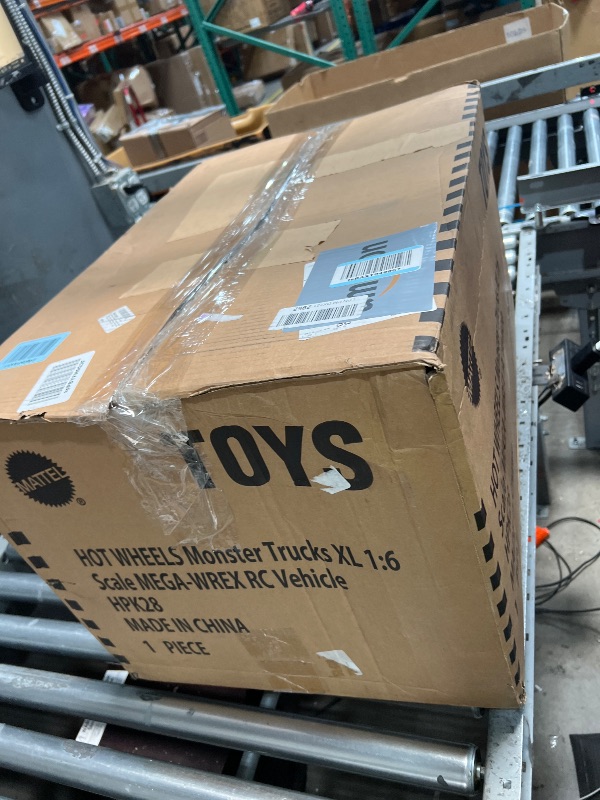 Photo 1 of ***BACK TIRE IS DAMAGED***

Hot Wheels Monster Trucks RC Toy, Large Remote-Control 1:6th Scale Mega-Wrex, All-Terrain Tires, 2ft+ Long