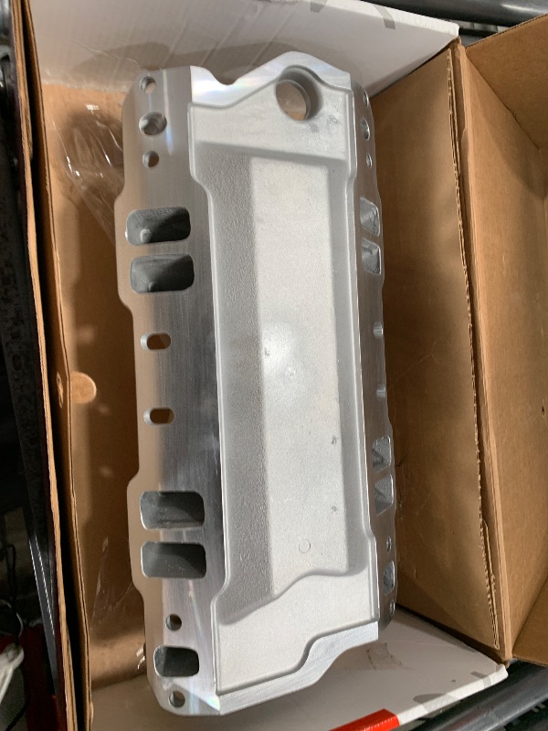 Photo 1 of Edelbrock 2925 Super Victor Intake Manifold