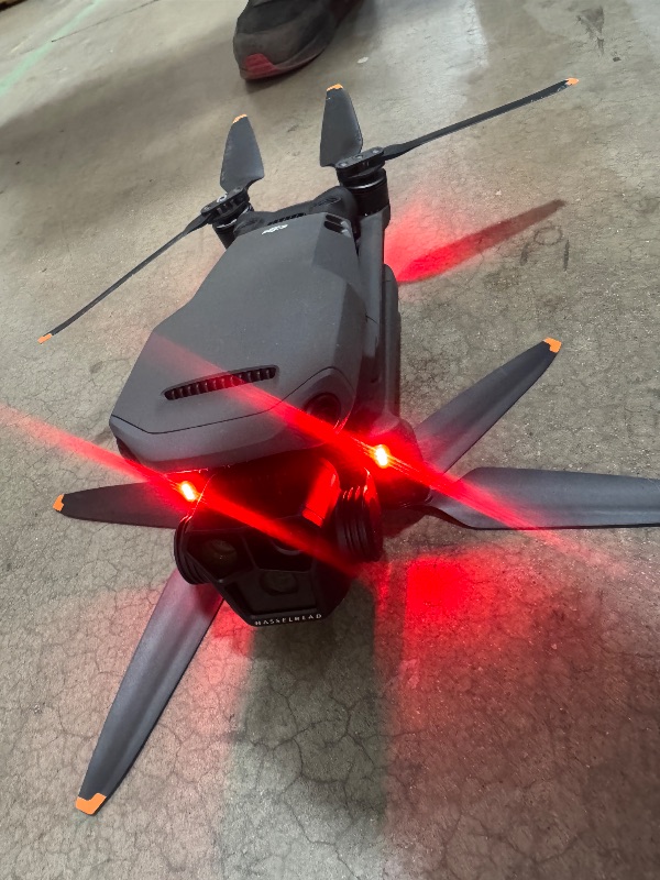 Photo 1 of *UNABLE TO FULLY TEST/BUT POWERS ON //NEEDS WI-FI//SOMEONE HAS LOGGED IN** DJI Mavic 3 Pro with DJI RC, Flagship Triple-Camera Drone with 4/3 CMOS Hasselblad camera, 43-Min Flight Time, 15km HD Video Transmission, FAA Remote ID Compliant, 4K Camera Drone 