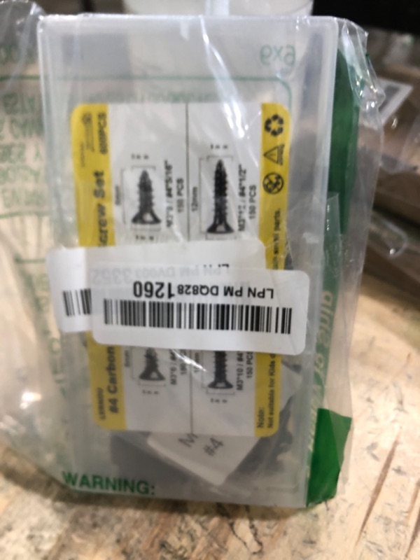 Photo 1 of #4 Wood Screws Assortment Kit, Self-Tapping Phillips Drive Small Screws, Black Screws, Flat Head Small Wood Screws Made of Carbon Steel, 4 Sizes(1/4'',5/16'',3/8'',1/2'') 600pcs
