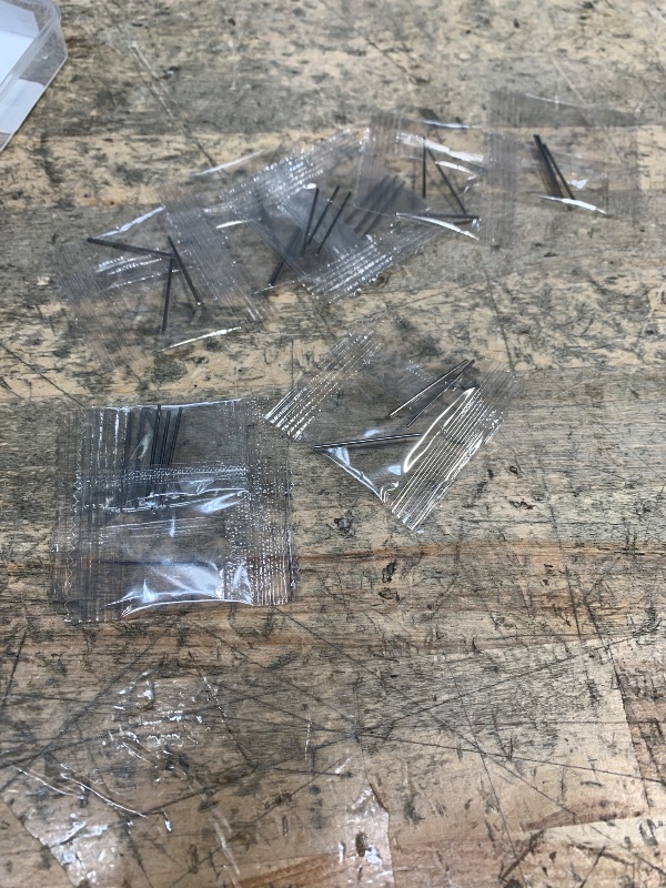 Photo 1 of 1/64 Model Car Axles for Model Cars,10 Sets Length 28mm/1.1in Shafts a Pack,Each set has Three Metal Shafts,Suitable for Modifying Model Car Wheels (10 sets 28mm metal shafts)