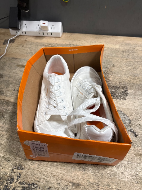 Photo 1 of ***Heavily used**Dirty***
Rocket Dog womens Cheery Canvas Cotton Sneaker, White, 8.5 US
