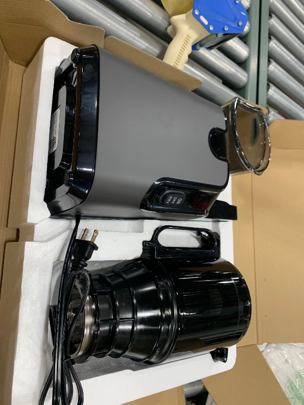 Photo 1 of **PARTS ONLY ITEM***Juicer Machines with 5.8" Extra Large Feed Chute, Cold Press Juicer For Whole Vegetables and Fruits, 400W Professional Slow Masticating juicer Easy to Clean for Batch Juicing Mothers Day Gifts for Mom