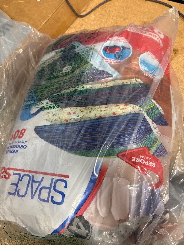 Photo 1 of ***(MISSING BAG AND PUMP)***
Spacesaver Vacuum Storage Bags - Save 80% Space - Vacuum Sealed for Comforters, Blankets, Bedding, Clothing - Travel Bags with Pump (2 Small, 2 Medium, 2 Large, 2 Jumbo)