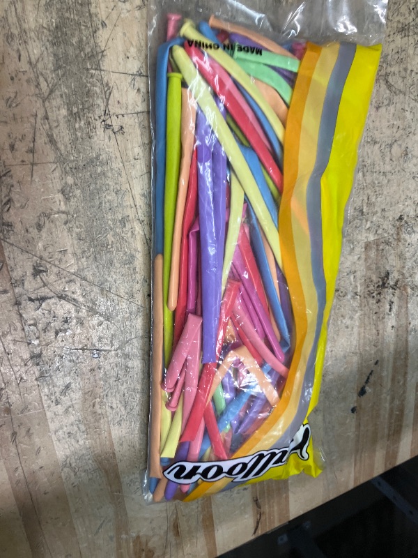 Photo 1 of Pastel 260 long balloons 100 Pack Twisting Animal Balloons Assorted Color Thick Latex Modeling Long Magic Balloons for Animal Shape Birthday Weddings Kids' Party Decoration (pastel long balloon)