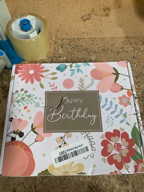 Photo 1 of 18th Birthday Gifts for Girls, Gifts for 18 Year Old Girl, 10 Pieces Unique 18th Birthday Gift Ideas for Daughter, Niece, Granddaughter, Cool 18 & Fabulous Gift
