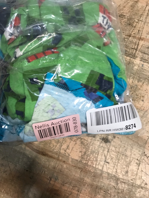 Photo 1 of ***(ONLY 2 SHIRTS AND ONE PAIR OF PANTS/ NOT A COMPLETE SET)***
Minecraft Boys 6-piece Snug-fit Cotton Pajama Set, Blue, Green, 8 US