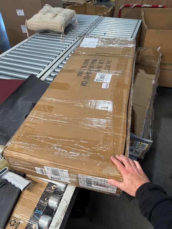 Photo 1 of (POWER BUTTON IS BROKEN/DAMAGED) (PARTS) 88 Key Digital Piano Keyboard,88 Key Full Size Weighted Hammer Action Electric Keyboard Piano with 200 Rhythms,200 Tones, Weighted Piano Keyboard with Stand, TriplePedal,Headphone