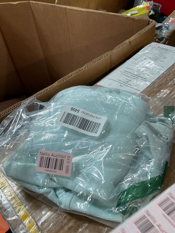 Photo 1 of Amazon Essentials Women's French Terry Fleece Crewneck Pullover Sweatshirt (Available in Plus Size), Aqua Blue, Large