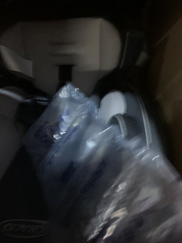 Photo 1 of ***MANUFACTURER DATE 1/10/2024***
Graco Slimfit 3 in 1 Convertible Car Seat Slim & Comfy Design Saves Space in Your Back Seat, Redmond